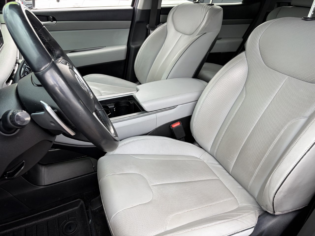 Used 2023 Hyundai Palisade SEL FWD image 23