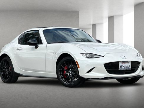 Certified 2025 MAZDA MX-5 Miata RF Club image 10