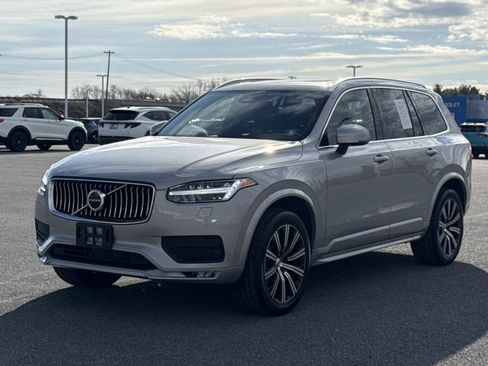 Used 2023 Volvo XC90 B5 Core w/ Protection Package Premier image 27