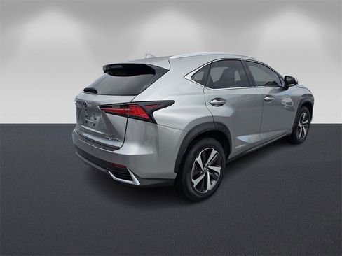 Used 2019 Lexus NX 300h AWD w/ Premium Package image 4