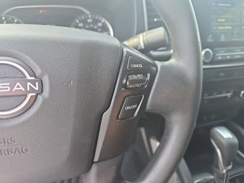 Used 2023 Nissan Frontier SV RWD image 17