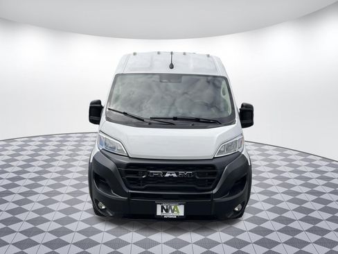 Used 2025 RAM ProMaster 2500 w/ Convenience Group FWD image 5