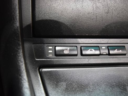 Used 2006 BMW 325Ci Convertible RWD image 29