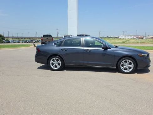 Used 2023 Honda Accord LX image 5
