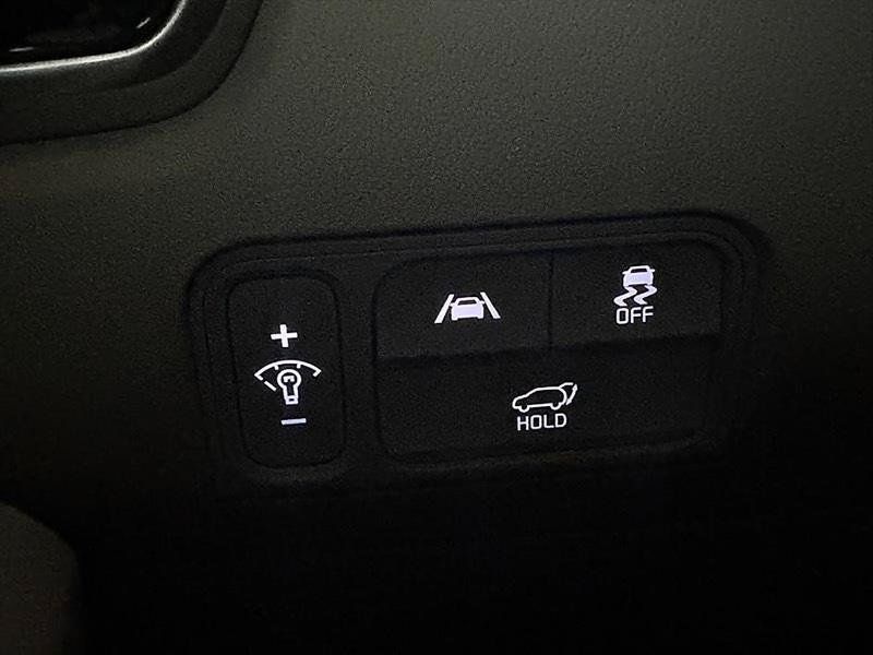 Used 2023 Kia Sorento SX FWD image 14