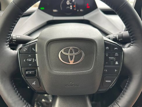 Certified 2023 Toyota Prius XLE FWD image 24