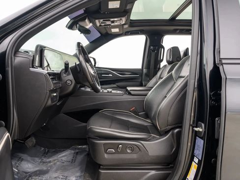 Used 2021 Cadillac Escalade ESV Sport w/ Driver Assist Tech Package AWD/4WD image 23