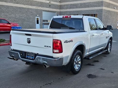 Used 2018 RAM 1500 SLT image 5