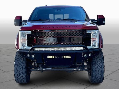 Used 2017 Ford F250 Lariat w/ Lariat Ultimate Package image 3