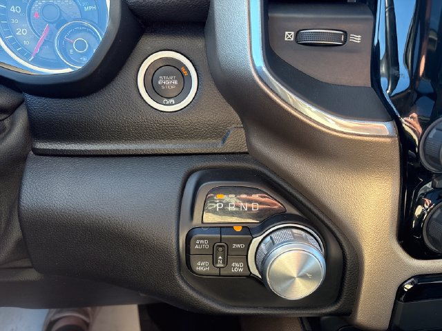 Used 2019 RAM 1500 Laramie AWD/4WD image 19