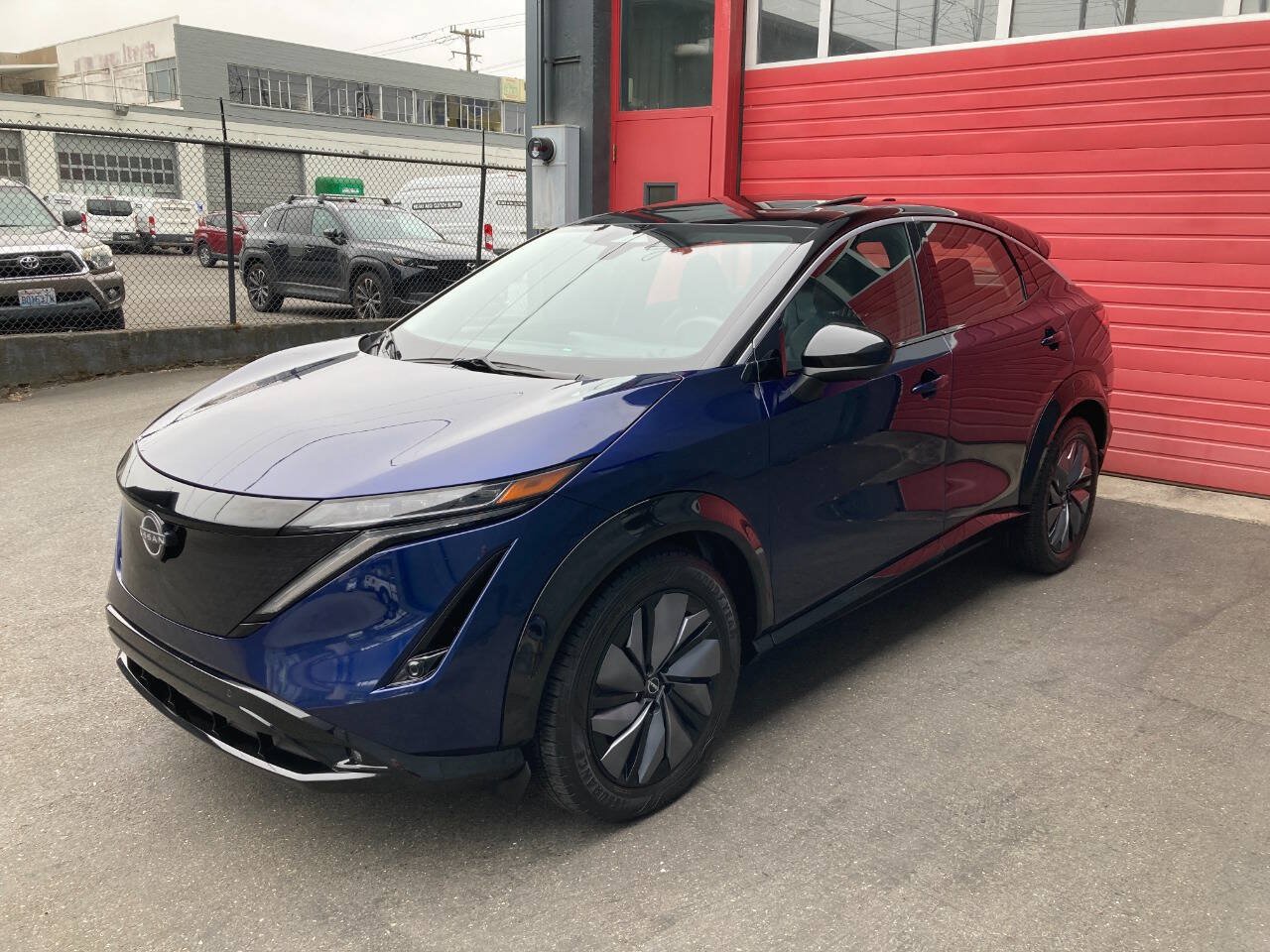 Used 2023 Nissan Ariya FWD image 6