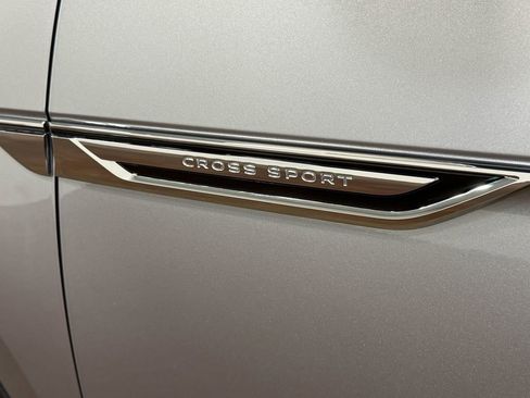 Used 2023 Volkswagen Atlas Cross Sport SEL Premium R-Line image 52