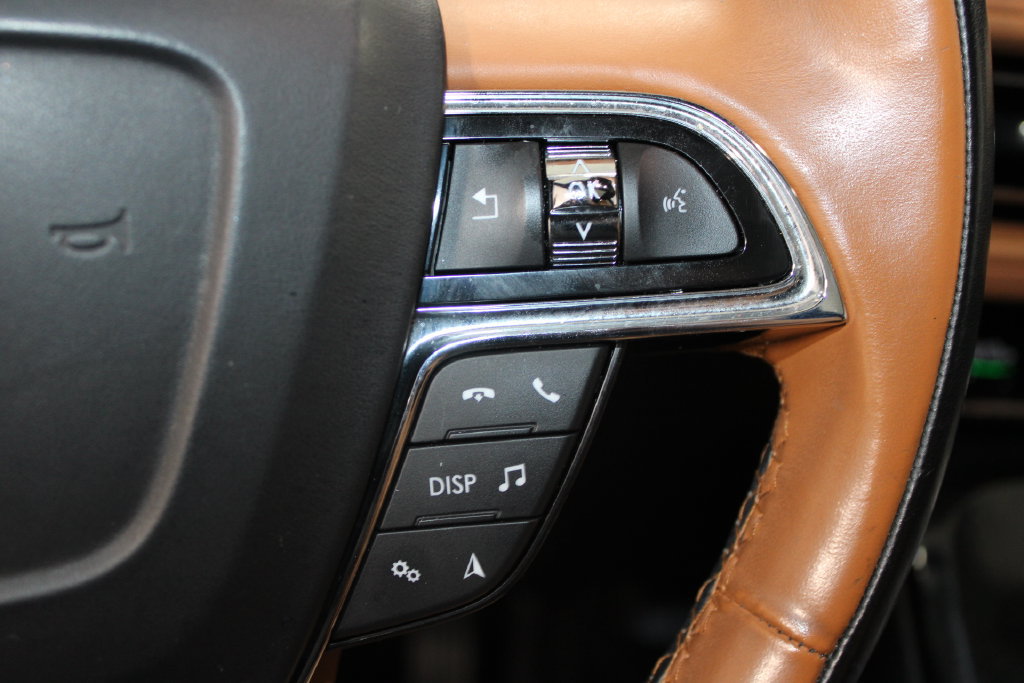 Used 2023 Lincoln Nautilus Black Label AWD/4WD image 23