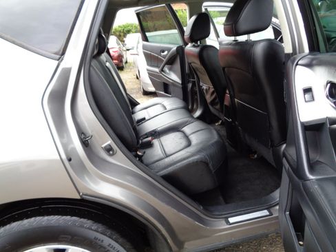 Used 2012 Nissan Murano SL w/ Navigation Pkg image 18