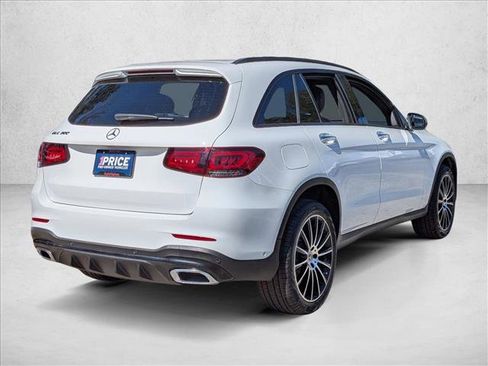 Used 2021 Mercedes-Benz GLC 300 image 5