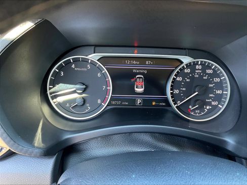 Certified 2025 Nissan Sentra SV w/ Lighting Package FWD image 15