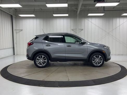 Used 2023 Buick Encore GX Essence w/ Experience Buick Package image 9