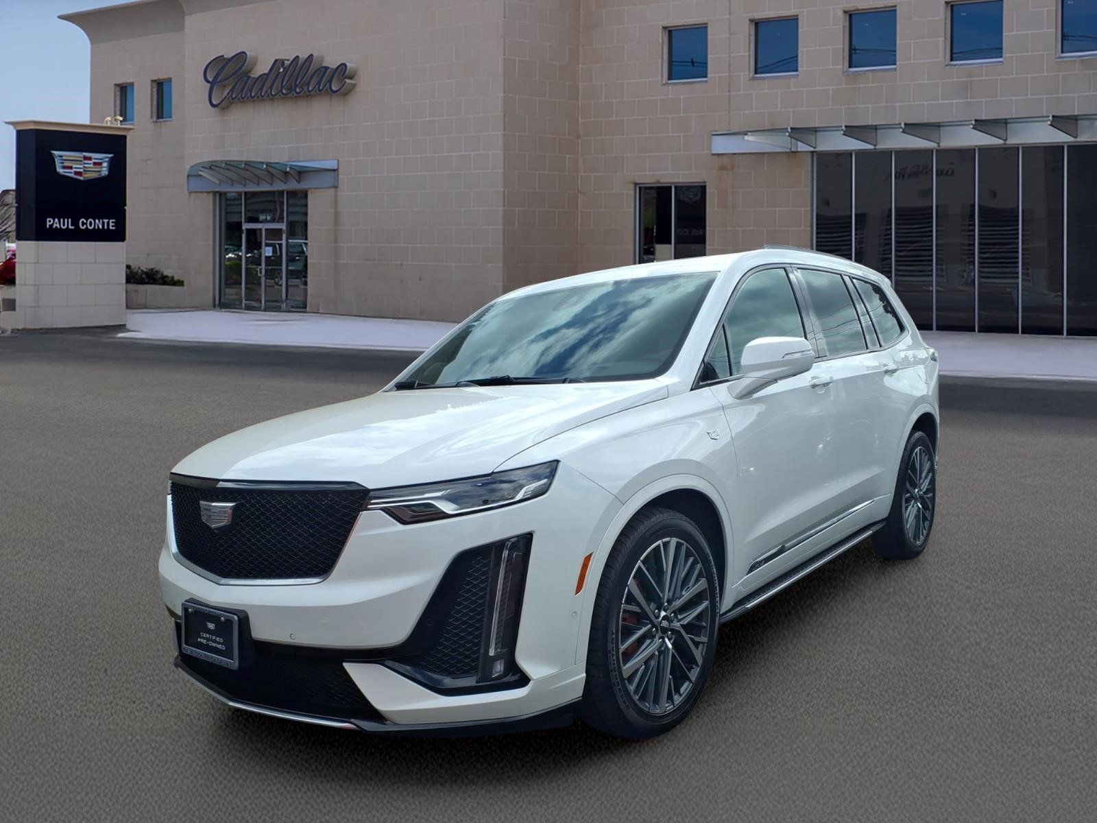 Used 2024 Cadillac XT6 Sport w/ Technology Package AWD/4WD image 1
