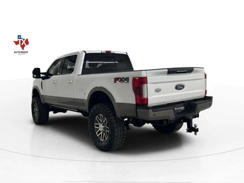 Used 2019 Ford F250 King Ranch w/ King Ranch Ultimate Package image 5