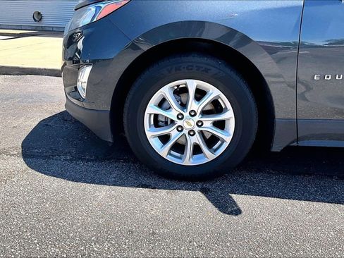 Used 2019 Chevrolet Equinox LT FWD image 4