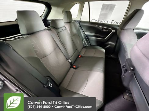 Used 2023 Toyota RAV4 XLE image 16