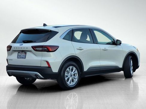 Certified 2023 Ford Escape Active w/ Tech Pack #2 image 4