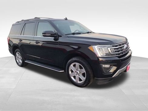 Used 2020 Ford Expedition XLT w/ Equipment Group 202A image 8