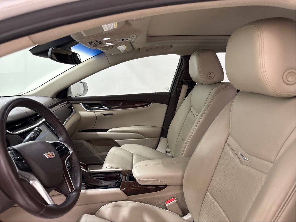 Used 2016 Cadillac XTS Luxury w/ Driver Awareness Package FWD image 31