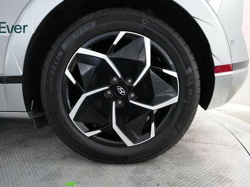 Used 2024 Hyundai Ioniq 5 Limited RWD image 9
