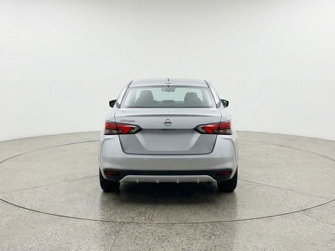 Used 2025 Nissan Versa SV FWD image 7