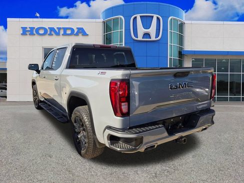 Used 2024 GMC Sierra 1500 Elevation AWD/4WD image 2