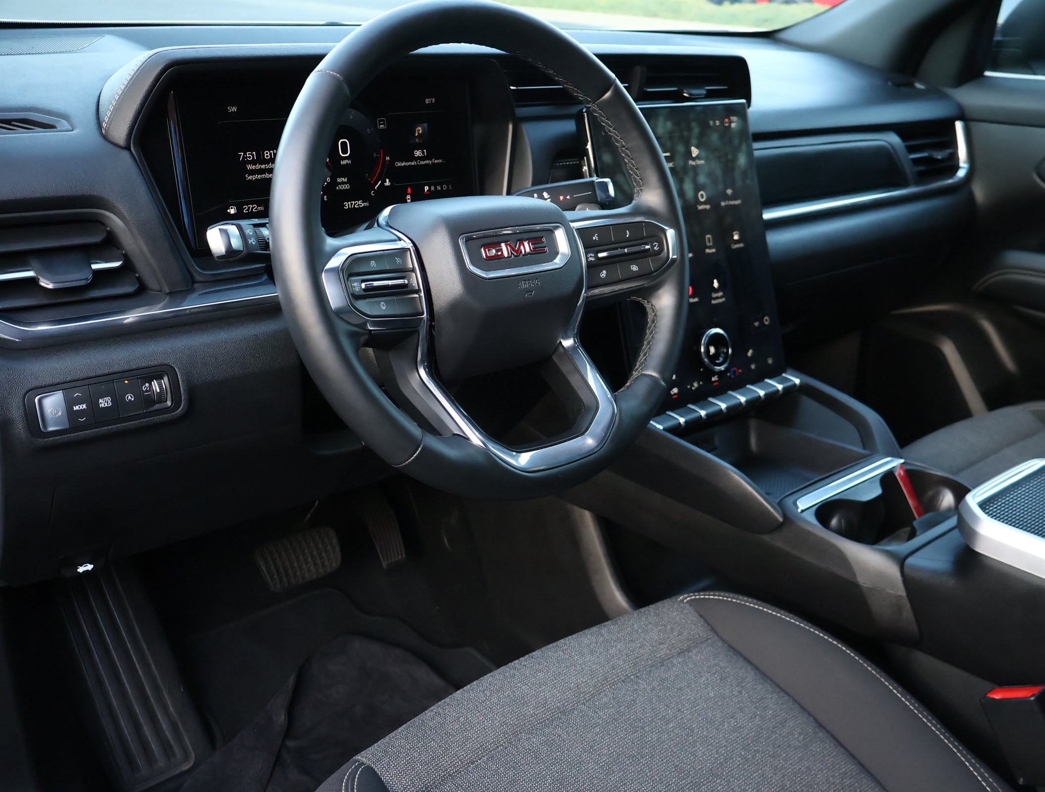 Used 2026 GMC Terrain Elevation FWD image 3