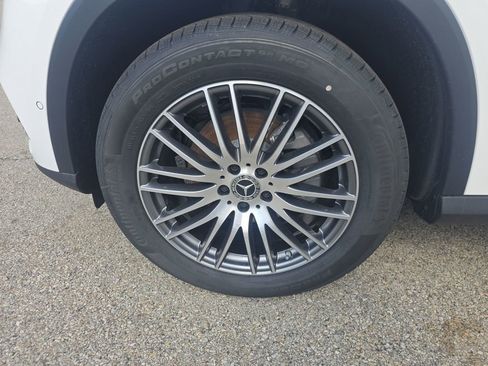New 2026 Mercedes-Benz GLC 300 4MATIC image 27