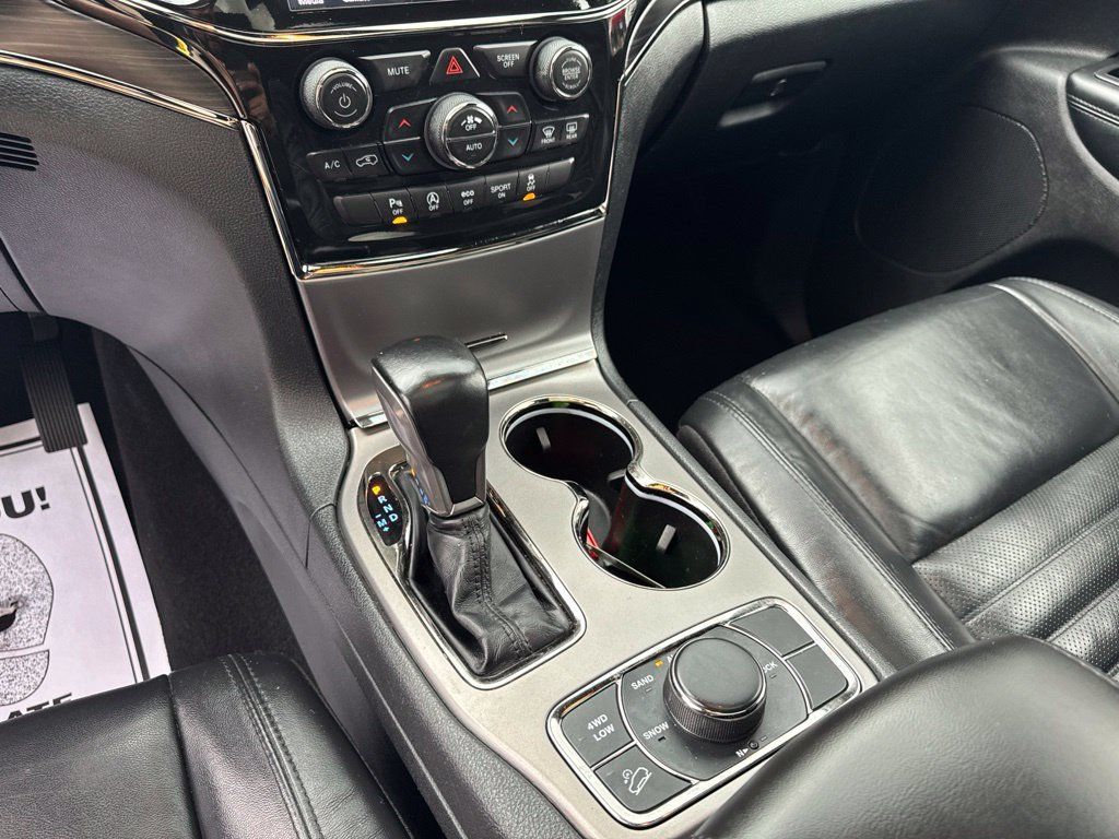 Used 2021 Jeep Grand Cherokee Limited X AWD/4WD image 31