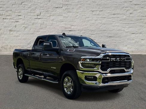 Used 2026 RAM 2500 Big Horn AWD/4WD image 6