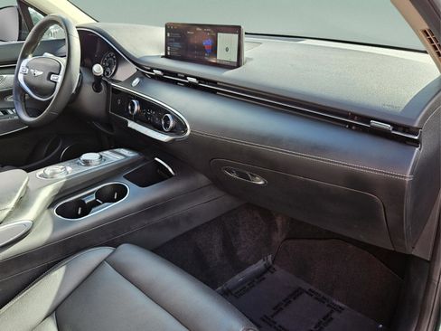 Used 2023 Genesis GV70 2.5T w/ Select Package image 16