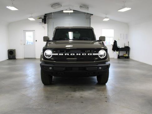 New 2026 Ford Bronco Outer Banks AWD/4WD image 2