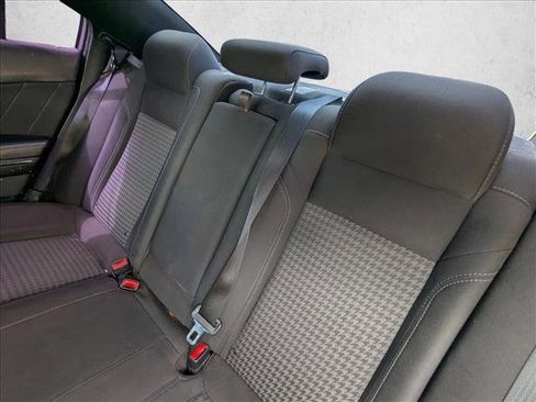 Used 2018 Dodge Charger R/T w/ Beats Audio Group image 11