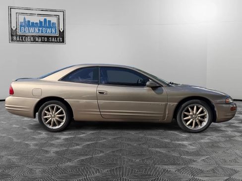 Used 1999 Chrysler Sebring LXi FWD image 4
