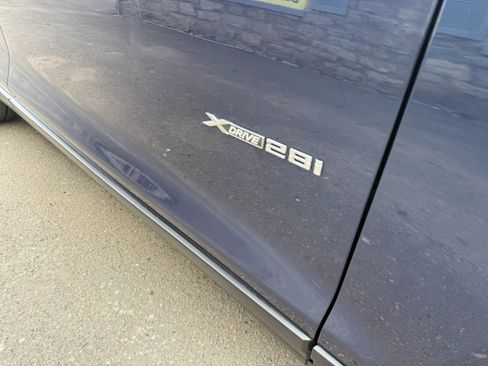 Used 2017 BMW X3 xDrive28i w/ Premium Package image 8