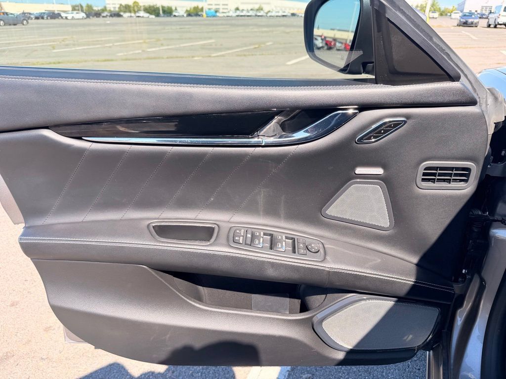 Used 2019 Maserati Quattroporte S GranSport Q4 AWD/4WD image 20