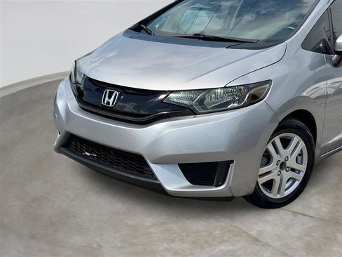 Used 2017 Honda Fit LX image 5