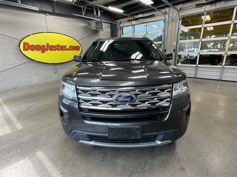 Used 2018 Ford Explorer XLT w/ Class II Trailer Tow Package FWD image 8
