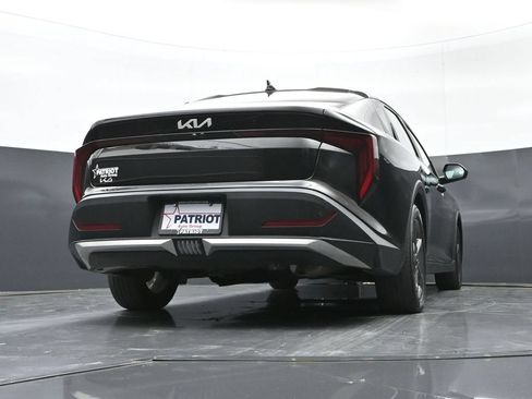 Used 2025 Kia K4 FWD image 33