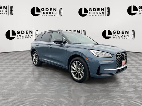 Used 2025 Lincoln Corsair Grand Touring w/ Equipment Group 302A AWD/4WD image 2