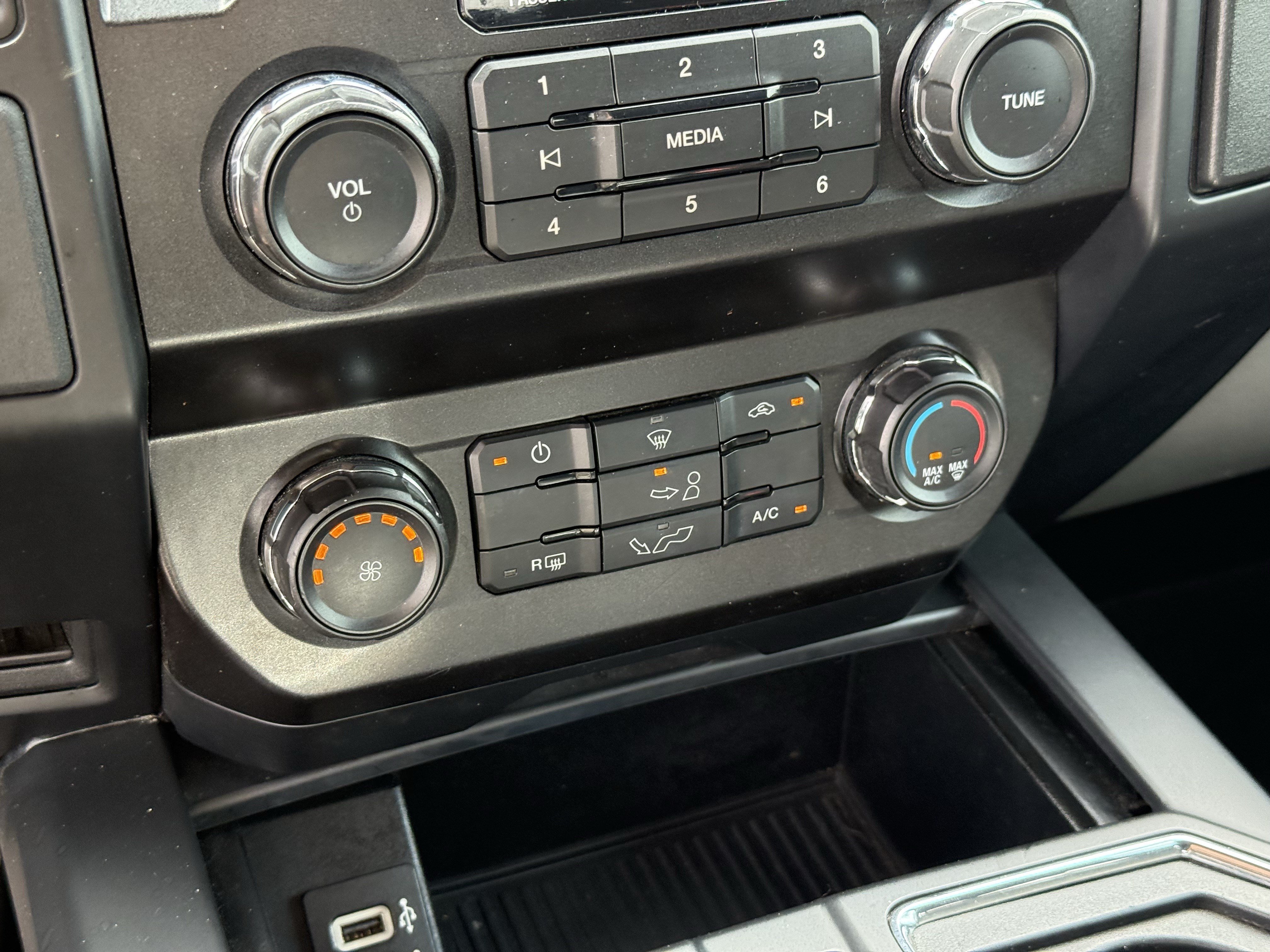 Used 2019 Ford F150 XL w/ Equipment Group 101A Mid RWD image 22