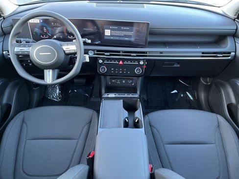 New 2026 Hyundai Tucson Blue SE image 18