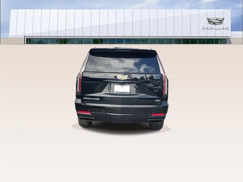 Certified 2025 Cadillac Escalade ESV Sport AWD/4WD image 7