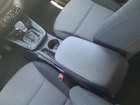 Certified 2024 Kia Soul LX w/ Option Group 015 FWD image 18
