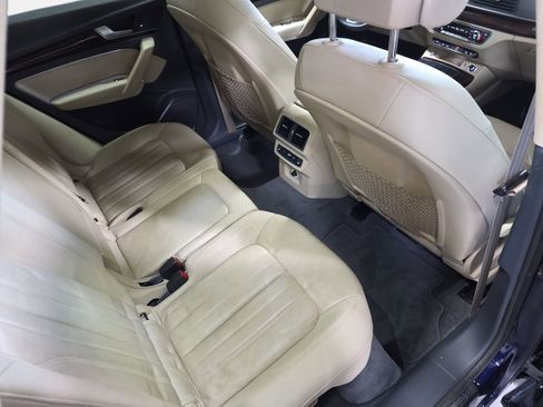 Used 2018 Audi Q5 2.0T Premium Plus image 11